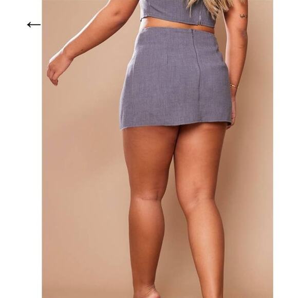 Pretty Little Things gray woven side slit mini skirt skort size 6 - Picture 11 of 11